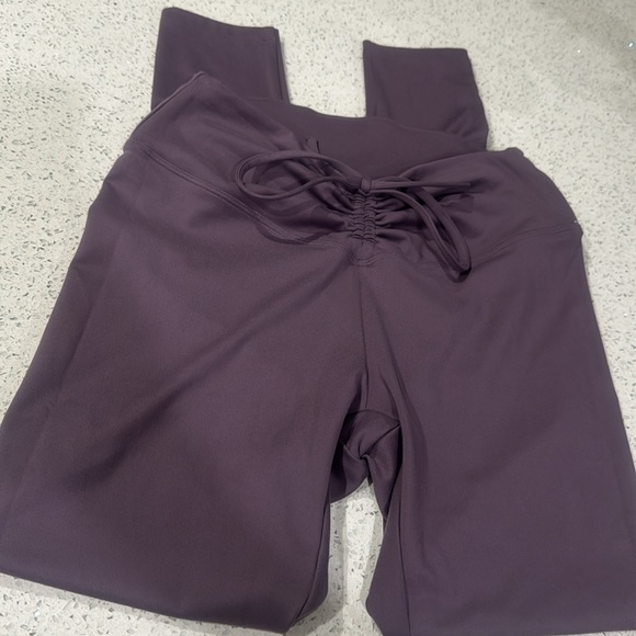 💜Pink VS Adjustable Waist Ruched Leggings - Picture 7 of 13